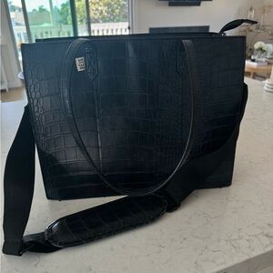 Beis work tote, missing the inside porch